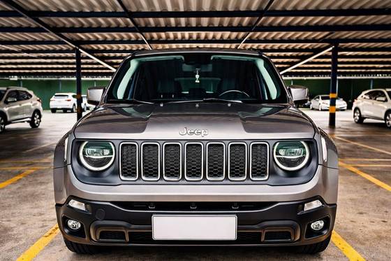 JEEP RENEGADE 1.8 16V FLEX LONGITUDE 4P AUTOMÁTICO